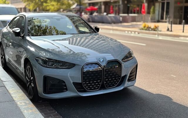 BMW i4